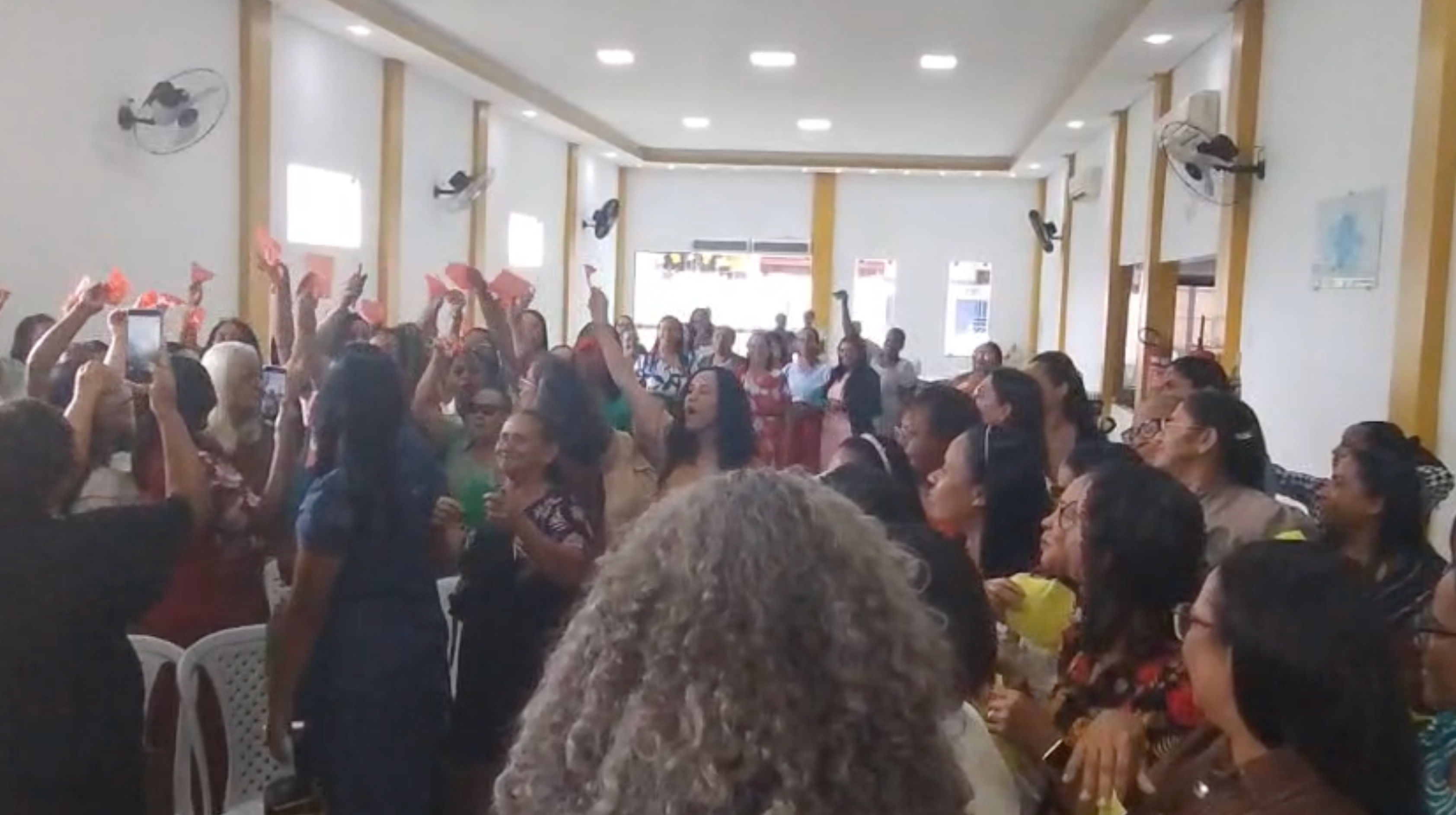 1º Encontro da UMARBS de 2026, em Valença, fortalece esposas de ministros do Recôncavo e Baixo Sul — foto 4